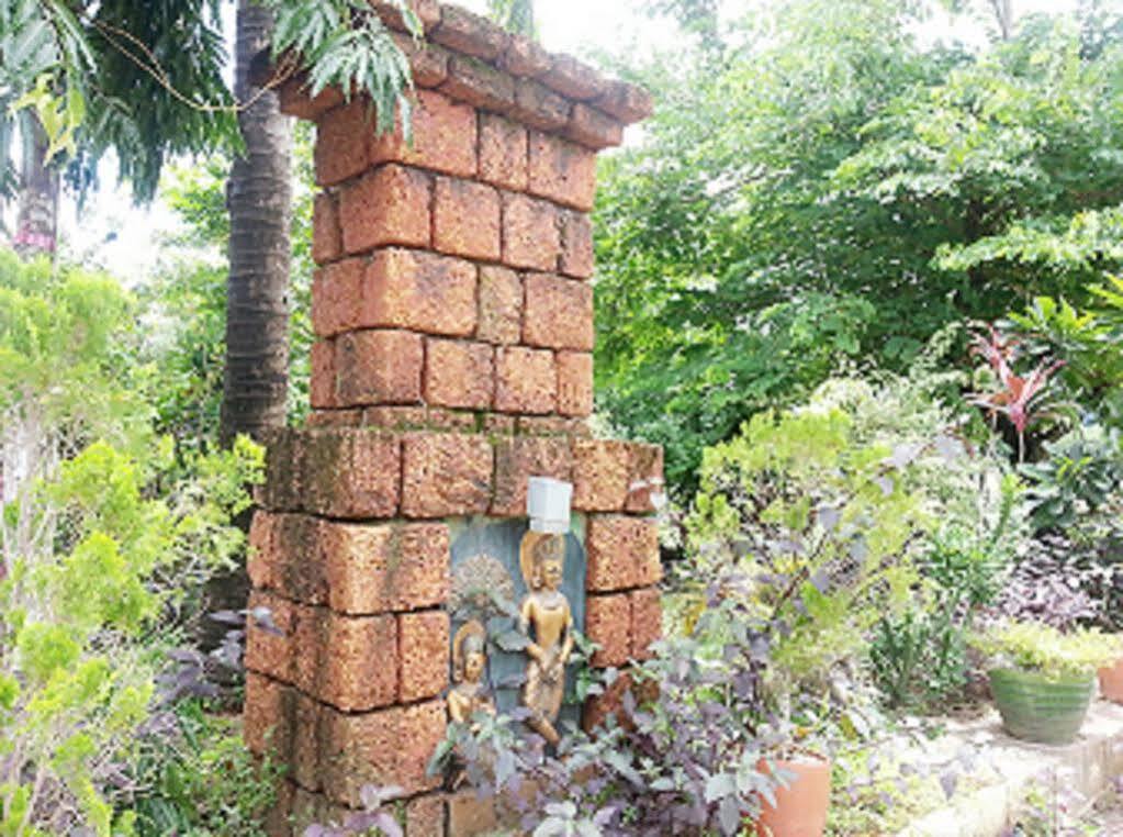 Bawga Theiddhi Hotel Kinmun Exterior foto